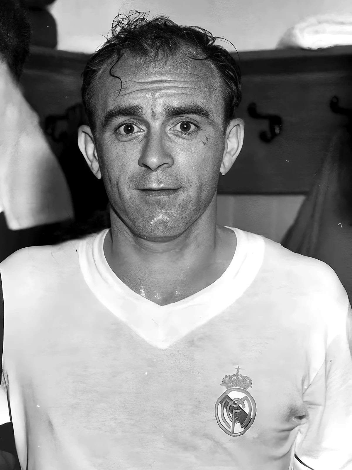 Alfredo Di Stéfano luciendo la camiseta del Real Madrid en 1959