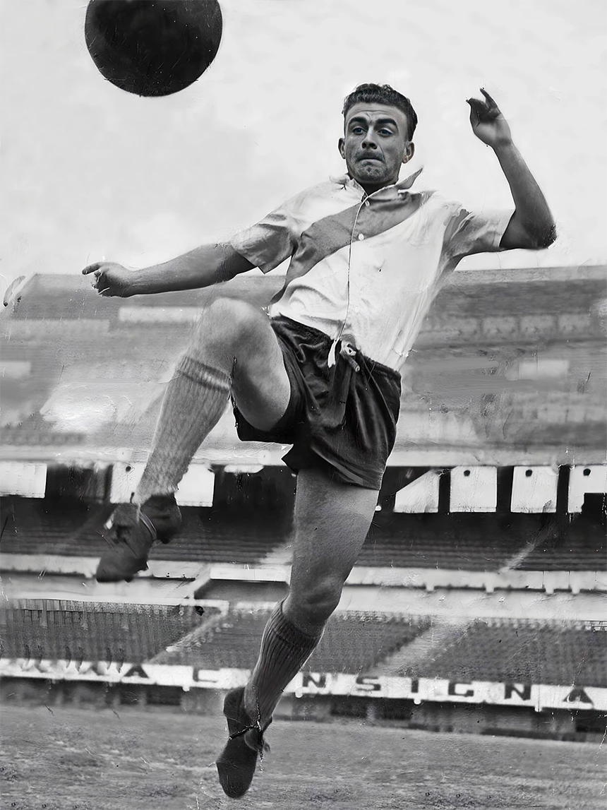 Alfredo Di Stéfano entrenando con River Plate