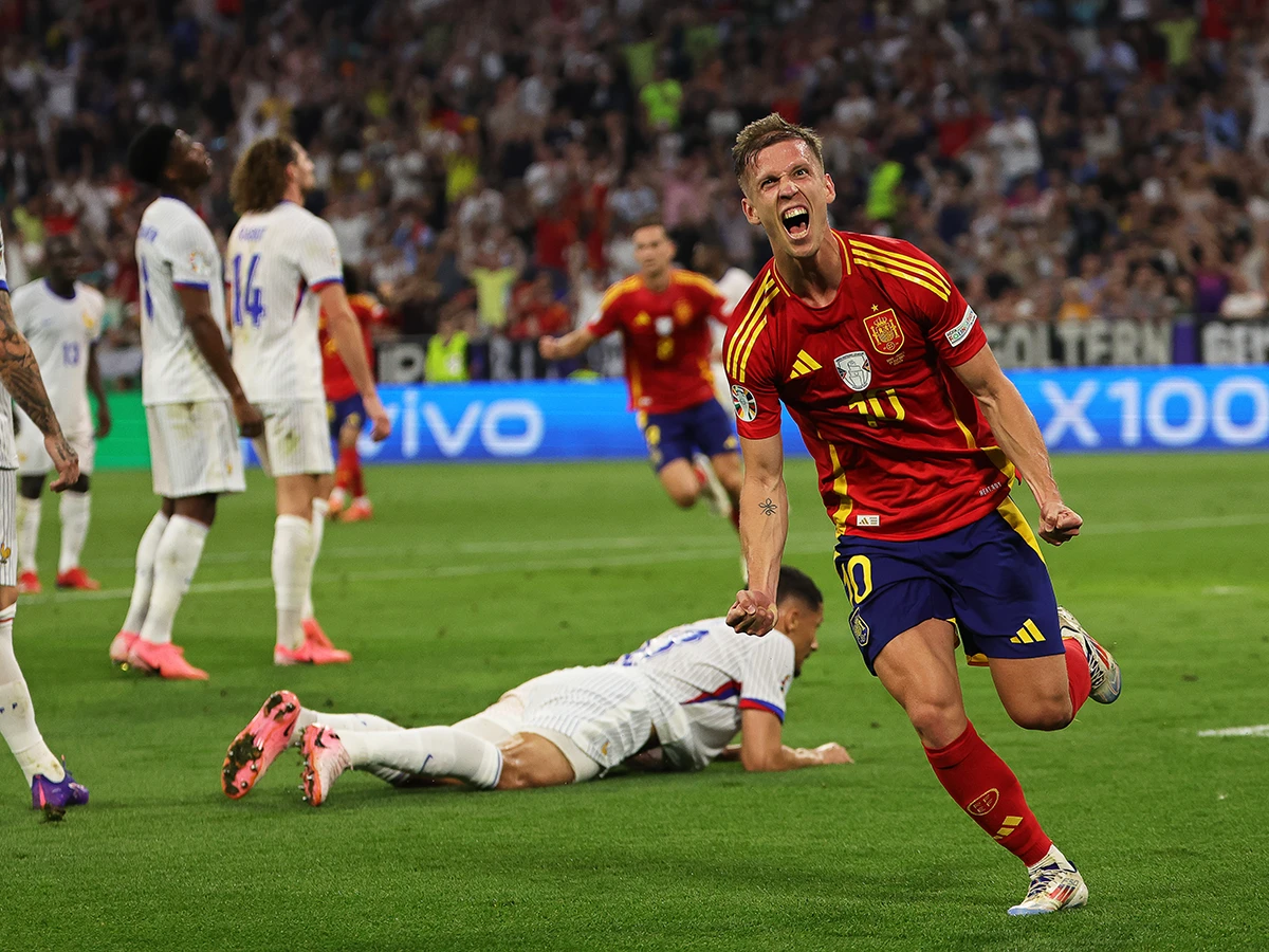 Dani Olmo marca el segundo gol en la semifinal ante Francia