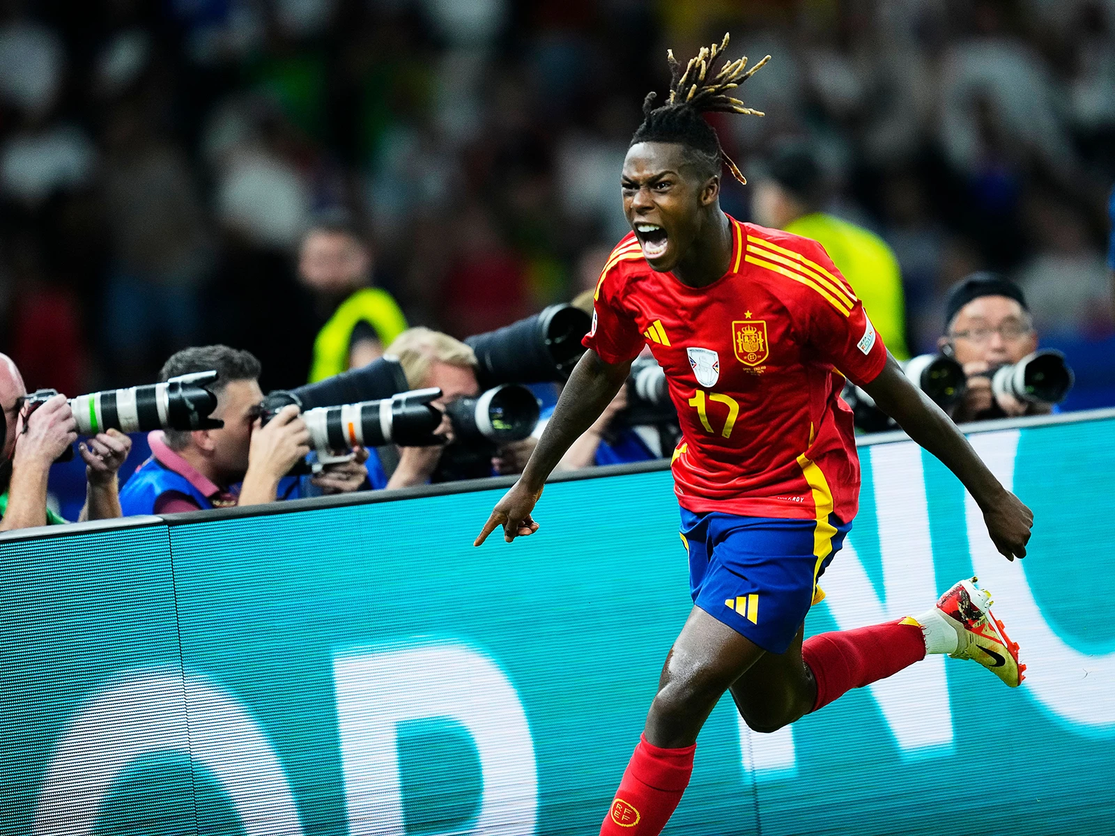 Nico Williams celebra su gol marcado en la final de la Eurocopa 2024 frente a Inglaterra