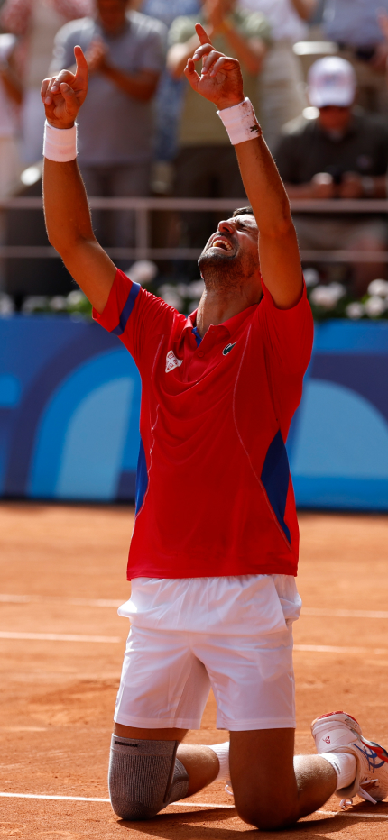 Novak Djokovic, tras derrotar a Alcaraz, agradeció a Dios la consecución del oro olímpico