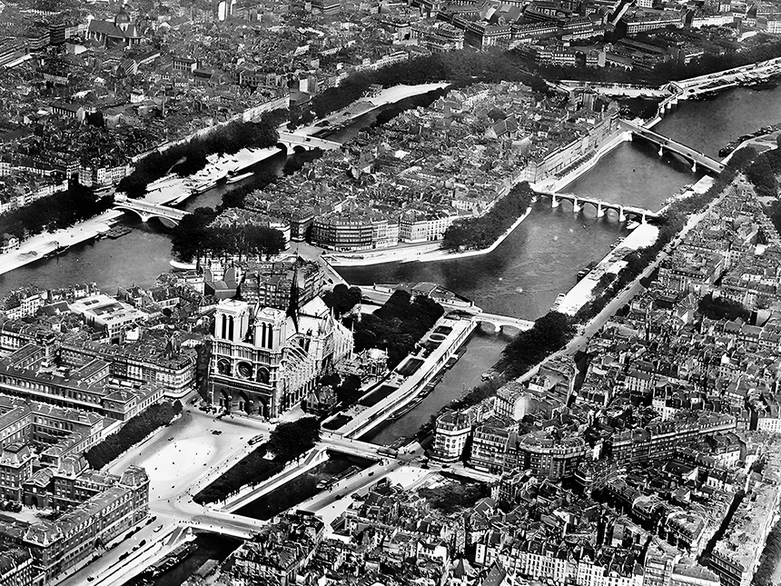 Vista aérea de Notre Dame en 1920